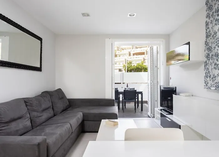 Luxury Frontline * 波里斯-德阿沃纳