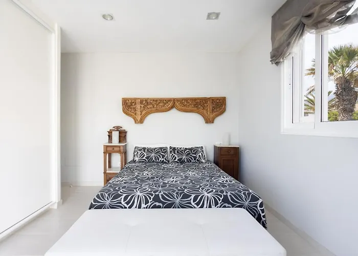 Luxury Frontline Poris de Abona