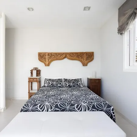 Luxury Frontline Poris de Abona